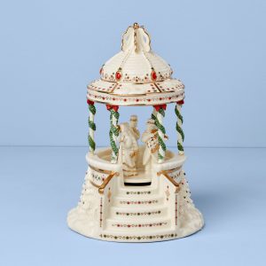 Mistletoe Park Musical Gazebo Bandstand Figurine