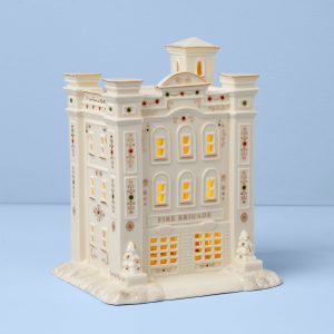 Mistletoe Park Fire House Lit Figurine
