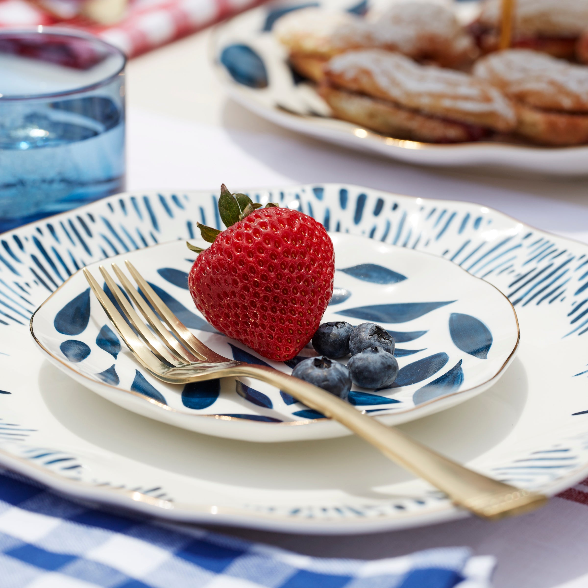 Blue Bay Tidbit Plates. Set of 4 - Image 3