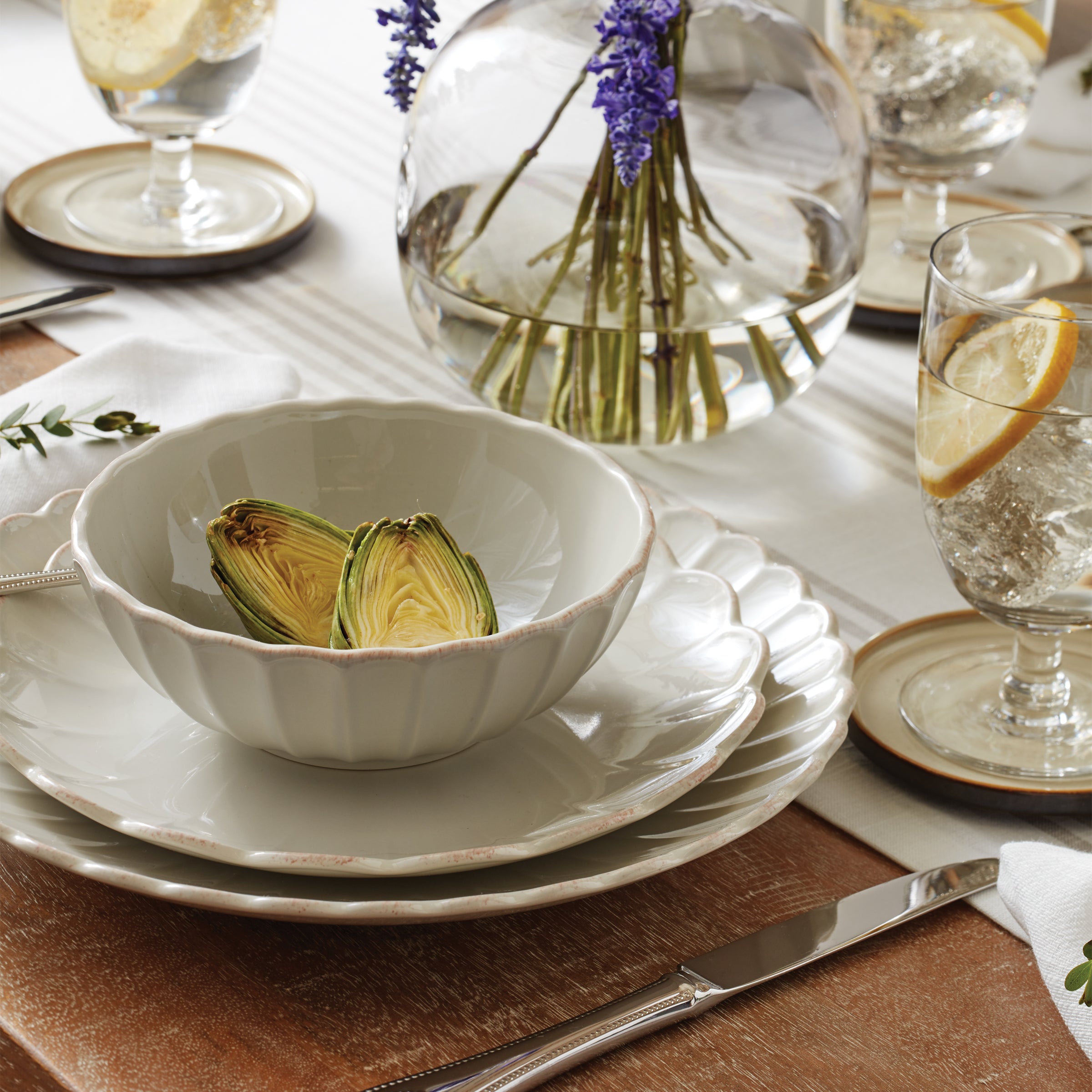 French Perle Scallop White 18-Piece Dinnerware Set - Image 2