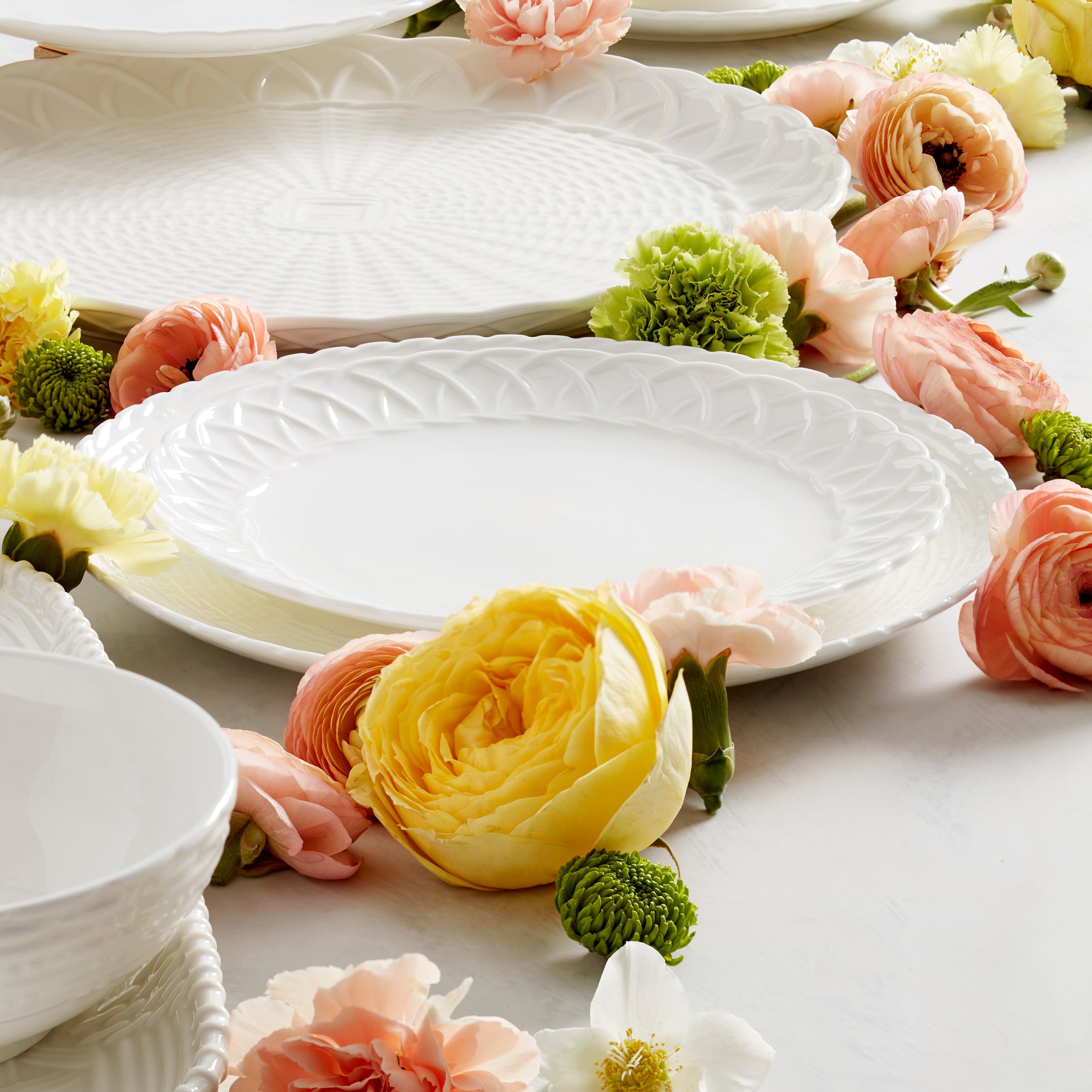 Wicker Creek Dinner Plates. Set of 4 - Image 2