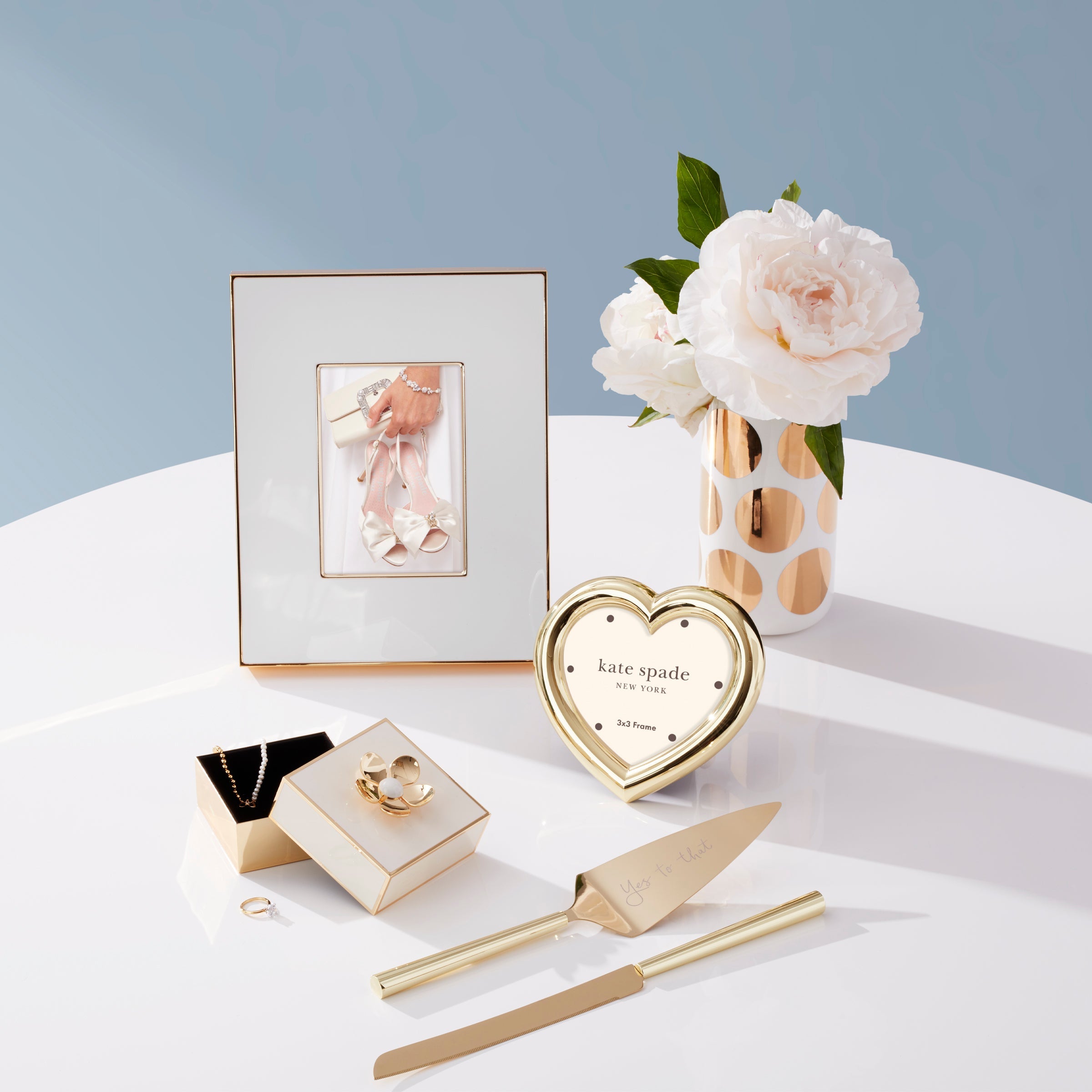 Charmed Life Gold Heart Photo Frame - Image 3