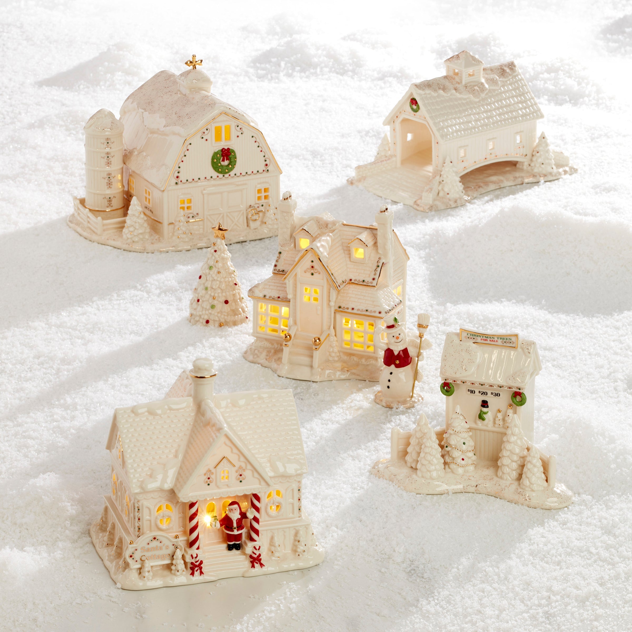 Mistletoe Park 3-Piece Figurine Starter Set - Image 5
