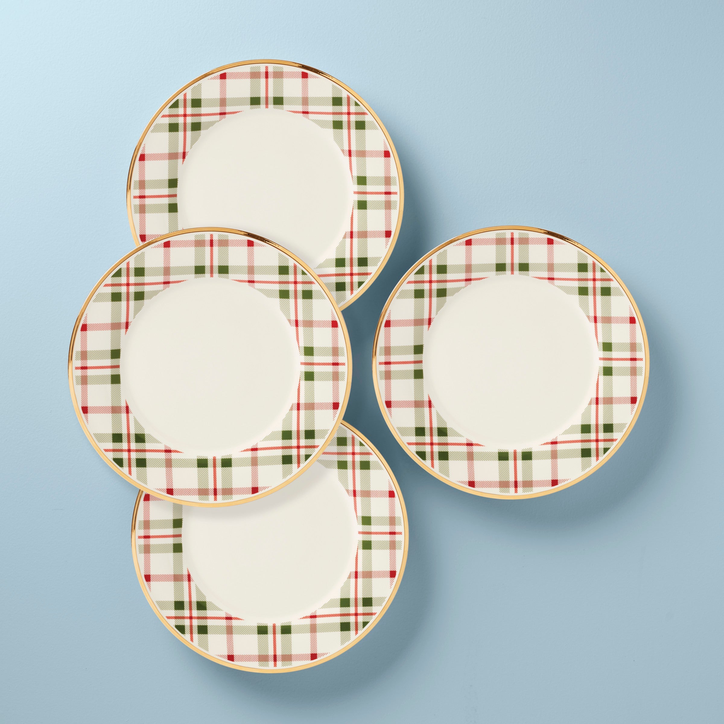 Holiday Plaid Dinner Plates. Set of 4