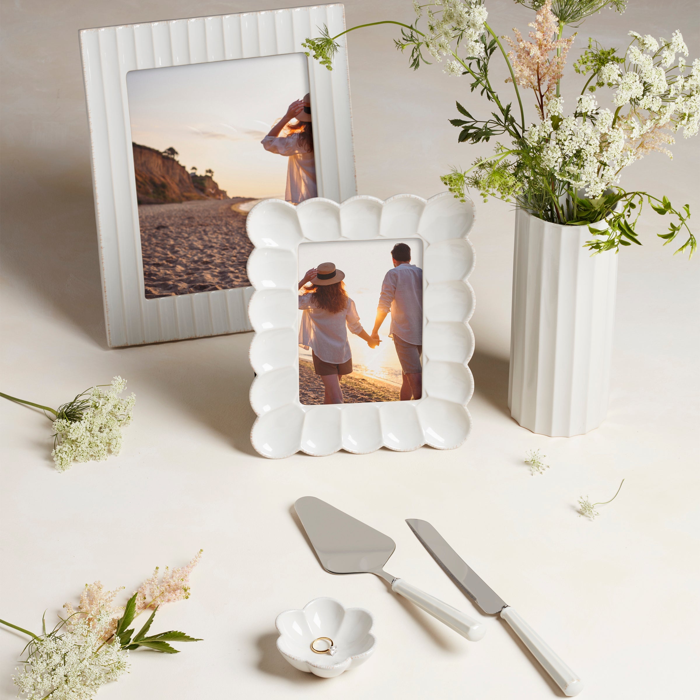 French Perle Scallop White 5x7 Photo Frame - Image 2