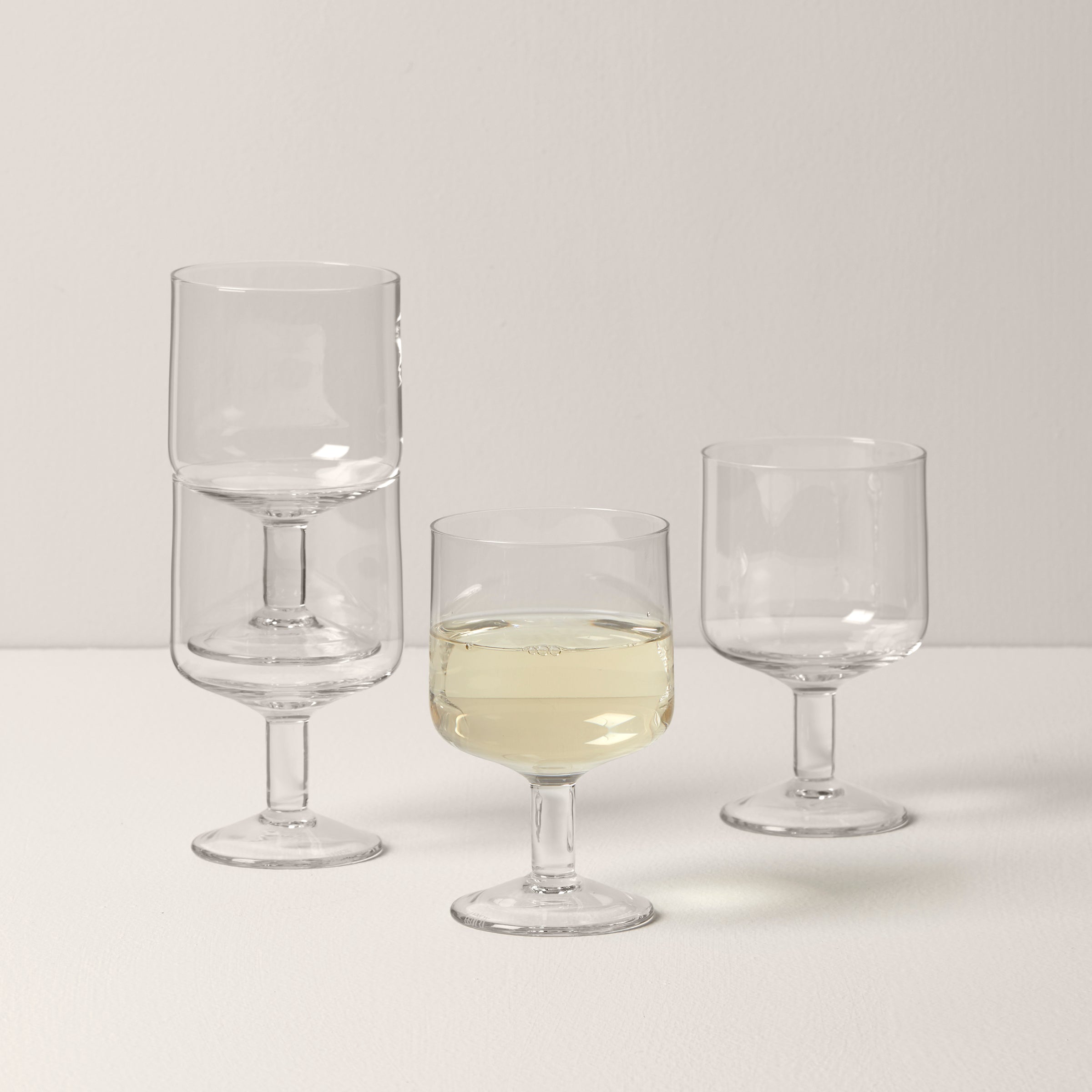 Tuscany Classics Stackable Wine Glasses. Set of 4 - Image 2