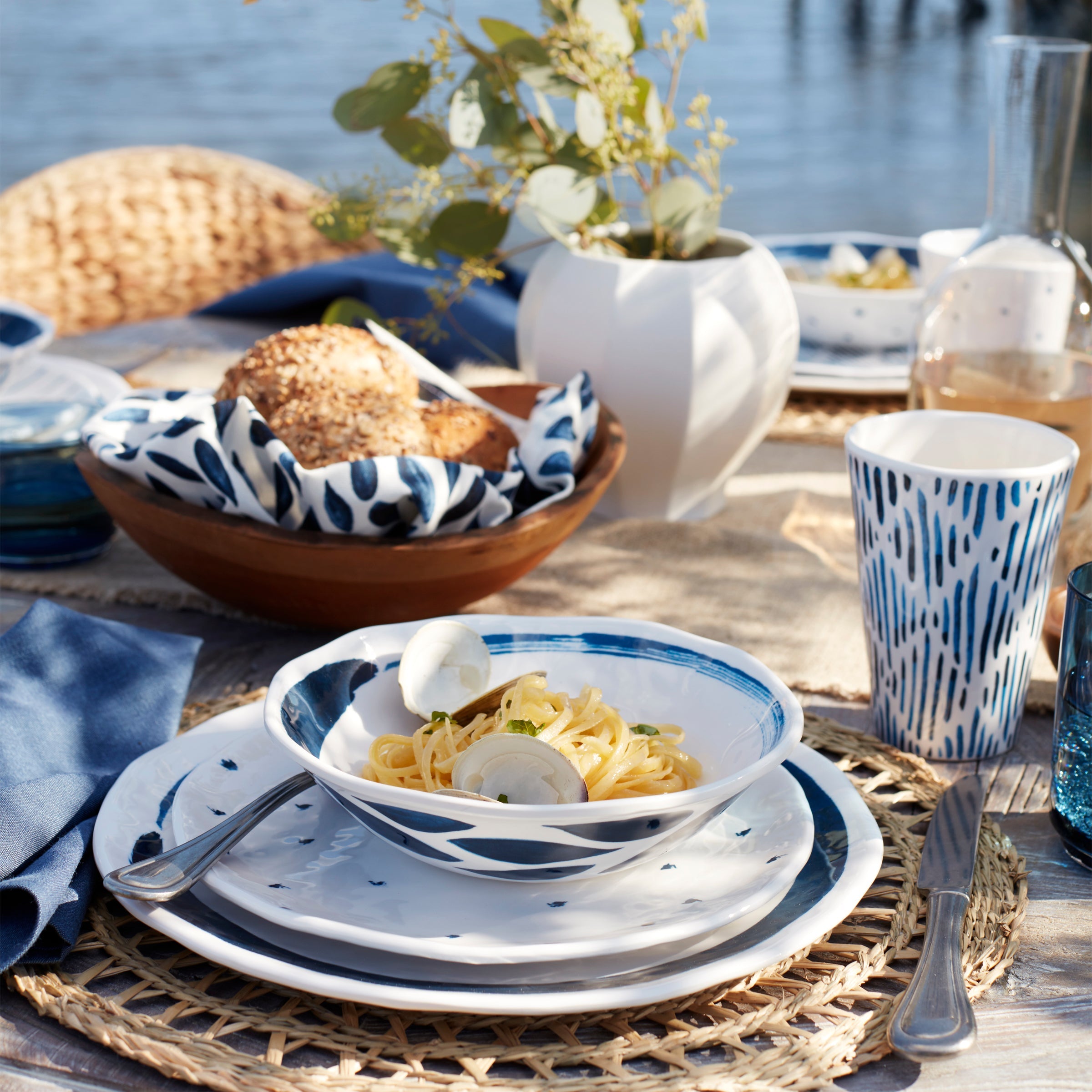 Blue Bay Melamine 16-Piece Dinnerware Set - Image 6