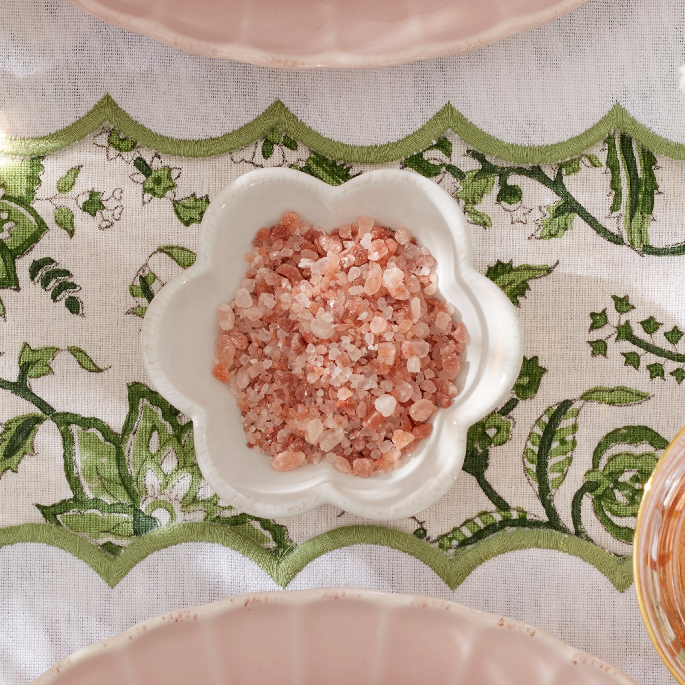 French Perle Scallop White Mini Dish - Image 2