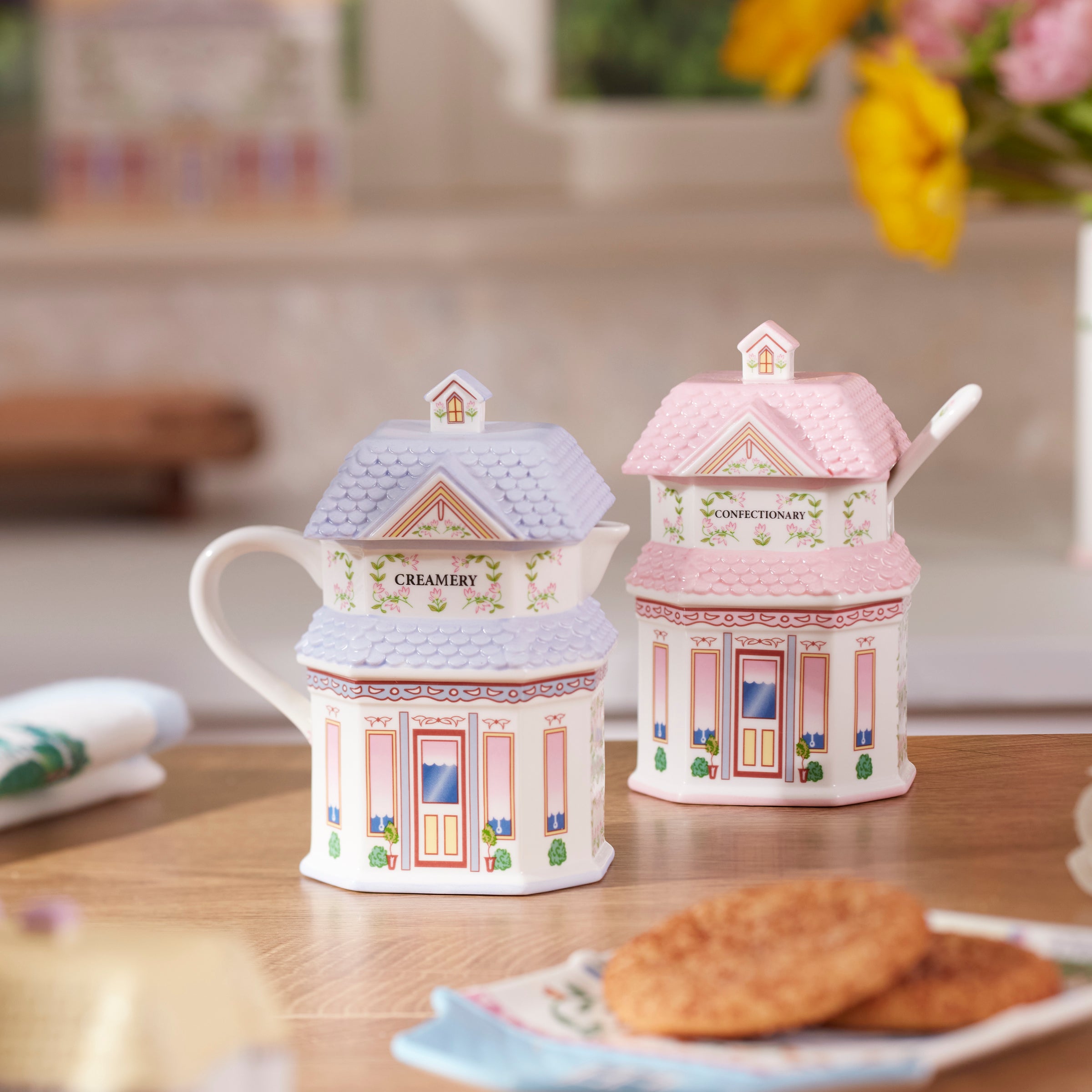 Lenox Spice Village Sugar & Creamer Set - Image 3