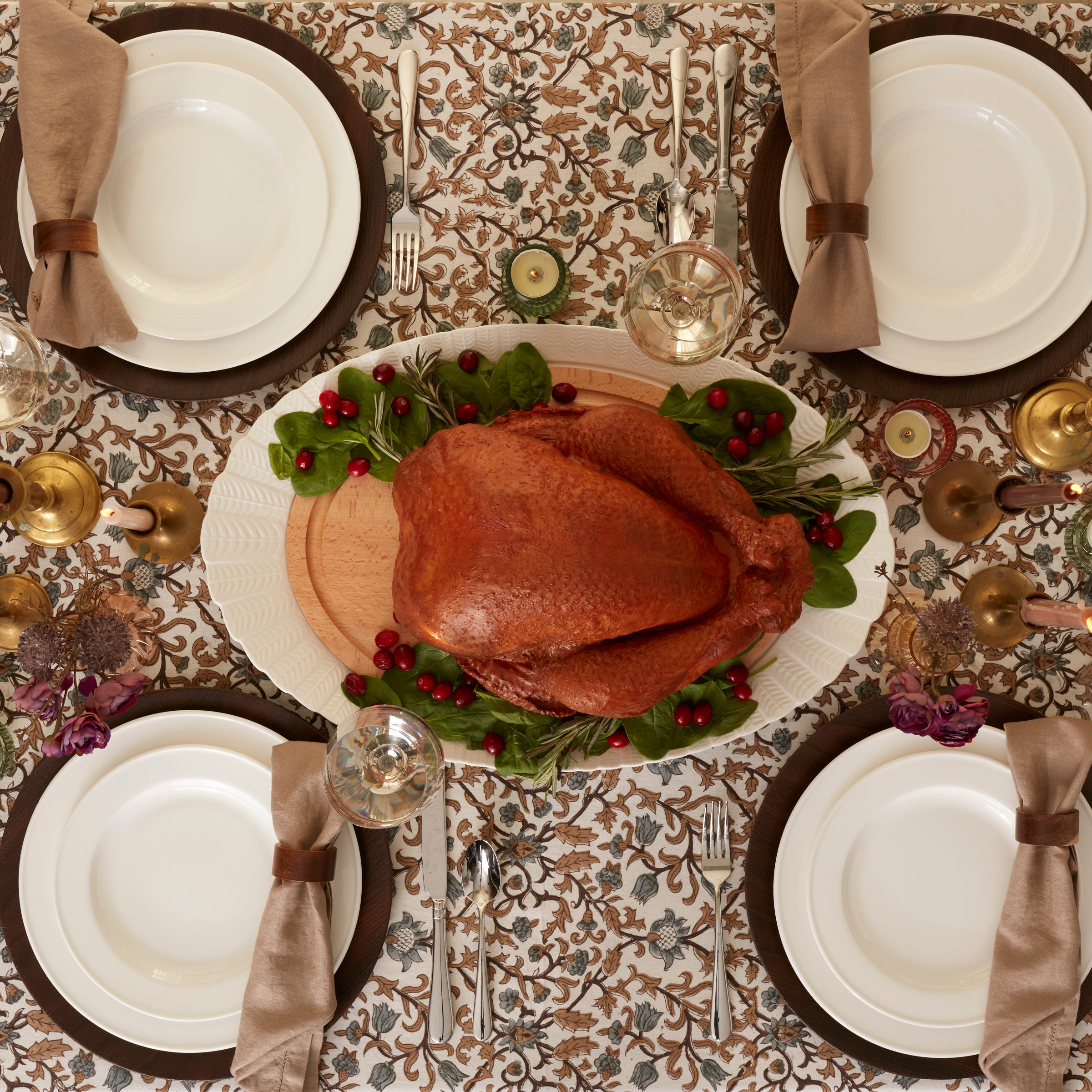 Studio 1414 Rimmed 12-Piece Dinnerware Set - Image 2