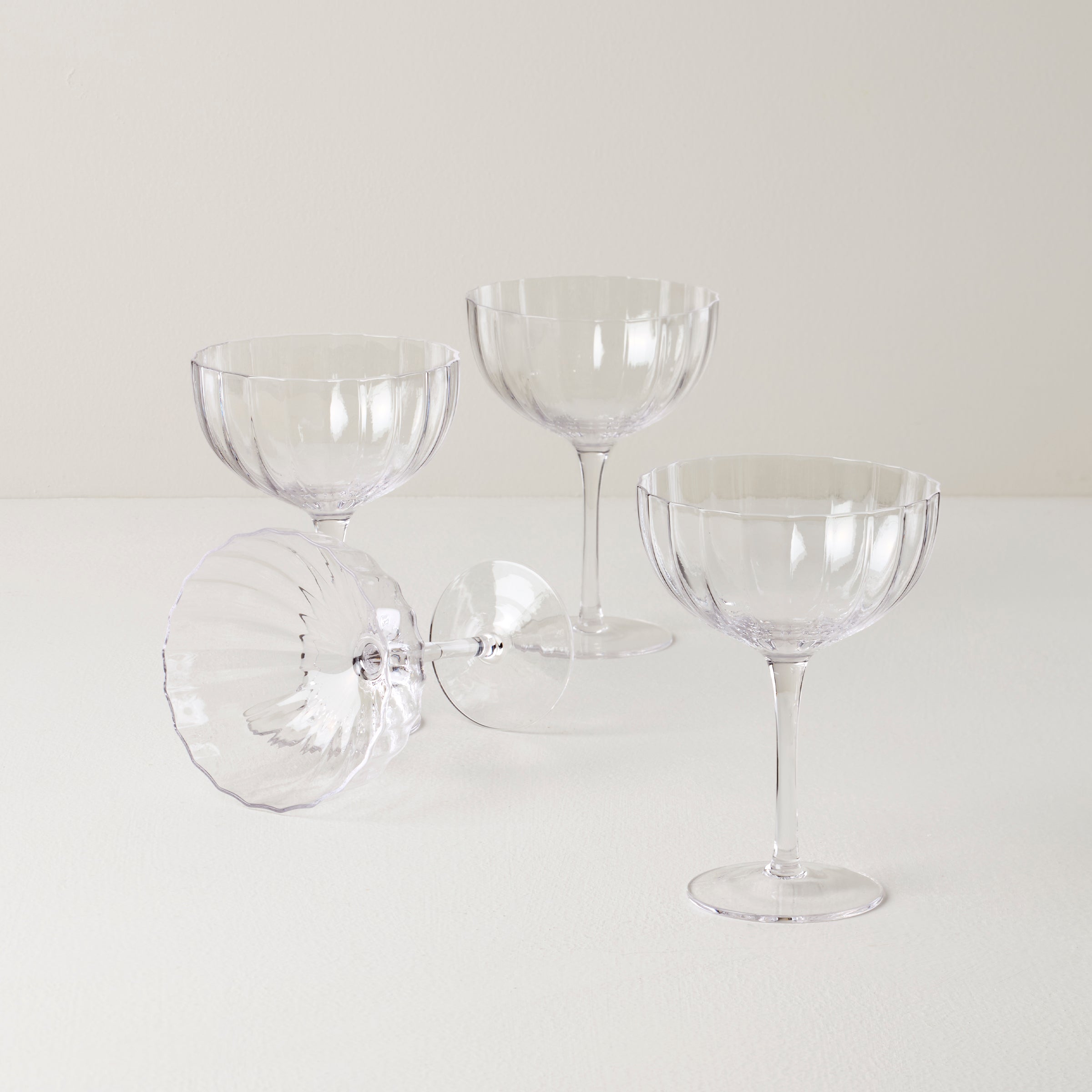Curva Coupe Glasses. Set of 4
