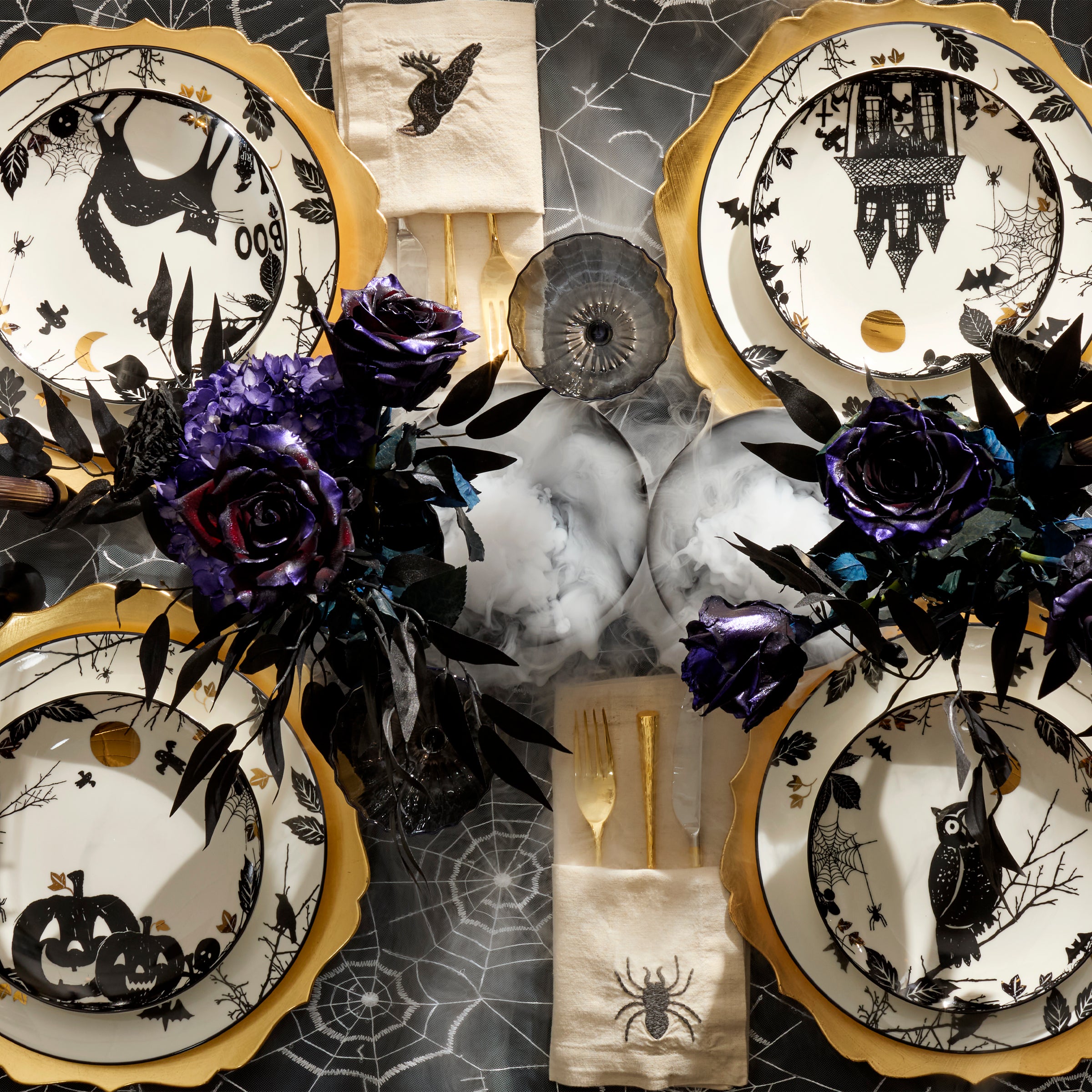 Haunted Halloween Dinner Plates. Set of 4 - Image 4