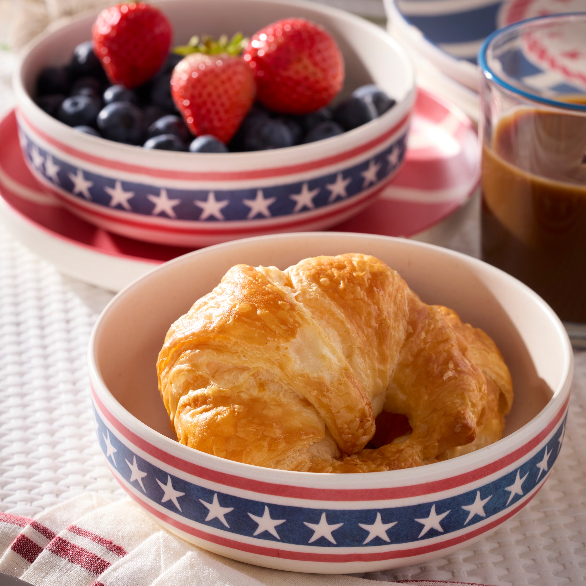 24 Seven Melamine. Aweigh We Go 12-Piece Dinnerware Set - Image 3