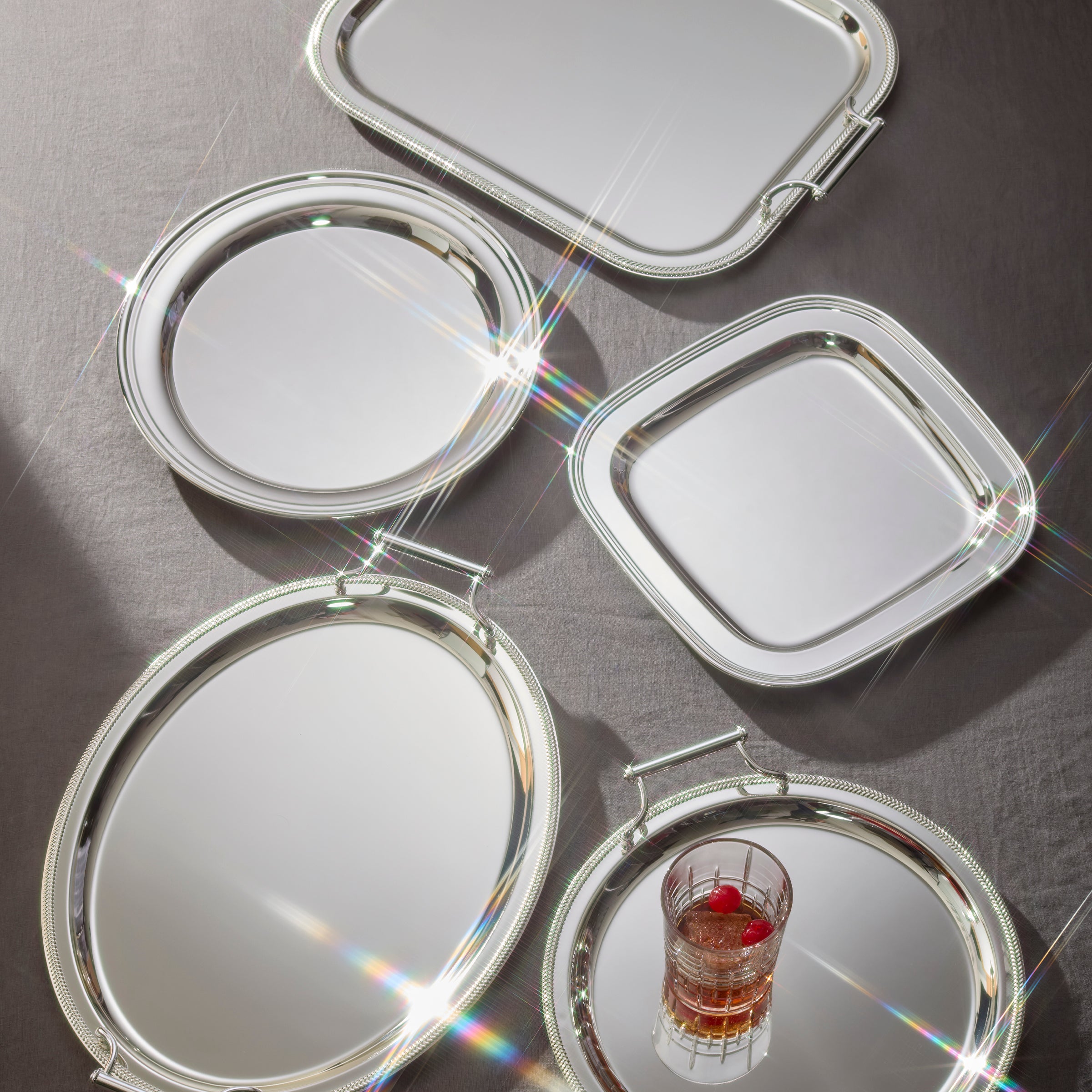 Gallery Oval Silverplate Tray with Handles - Image 5
