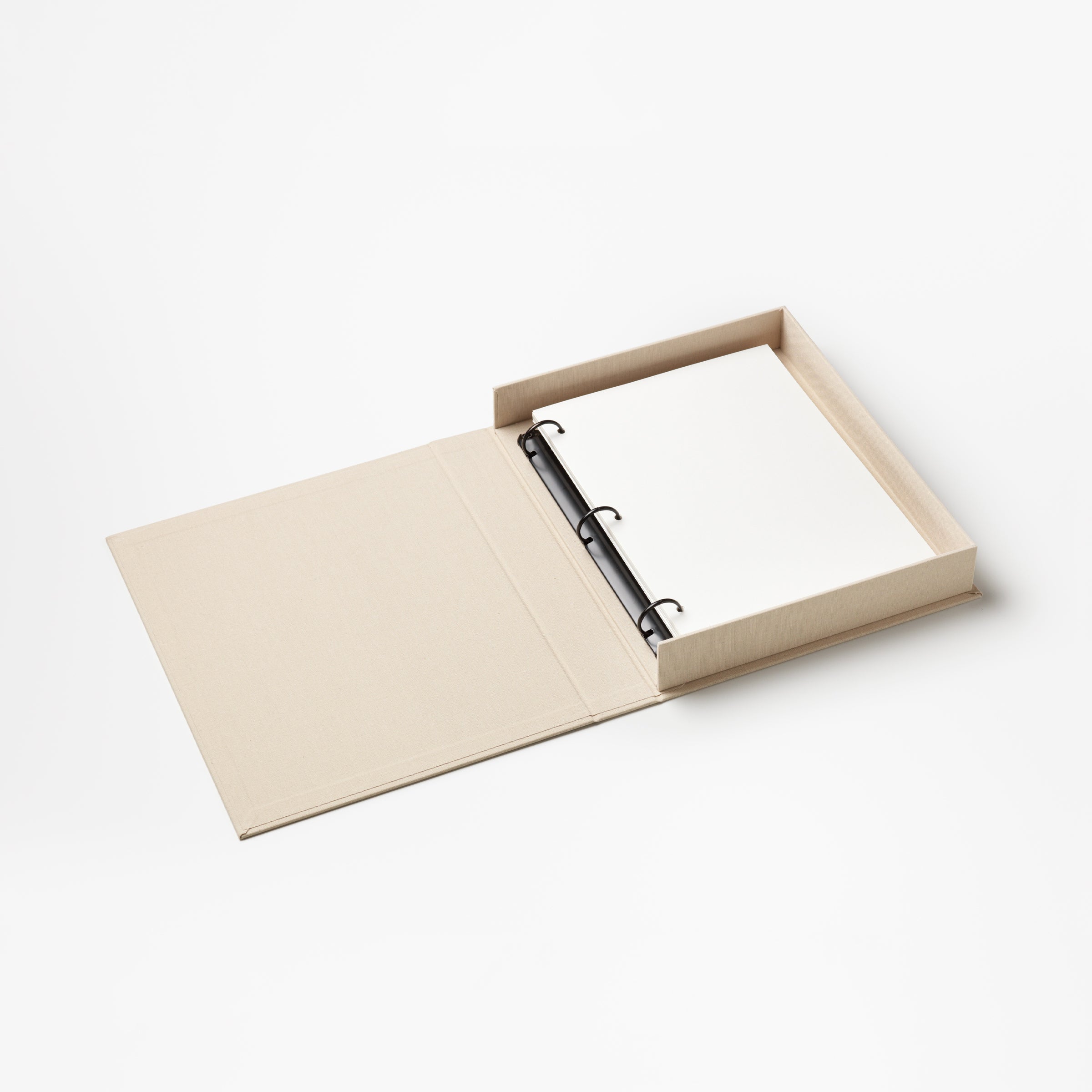 White Photo Album Paper. 10 Pages - Image 2