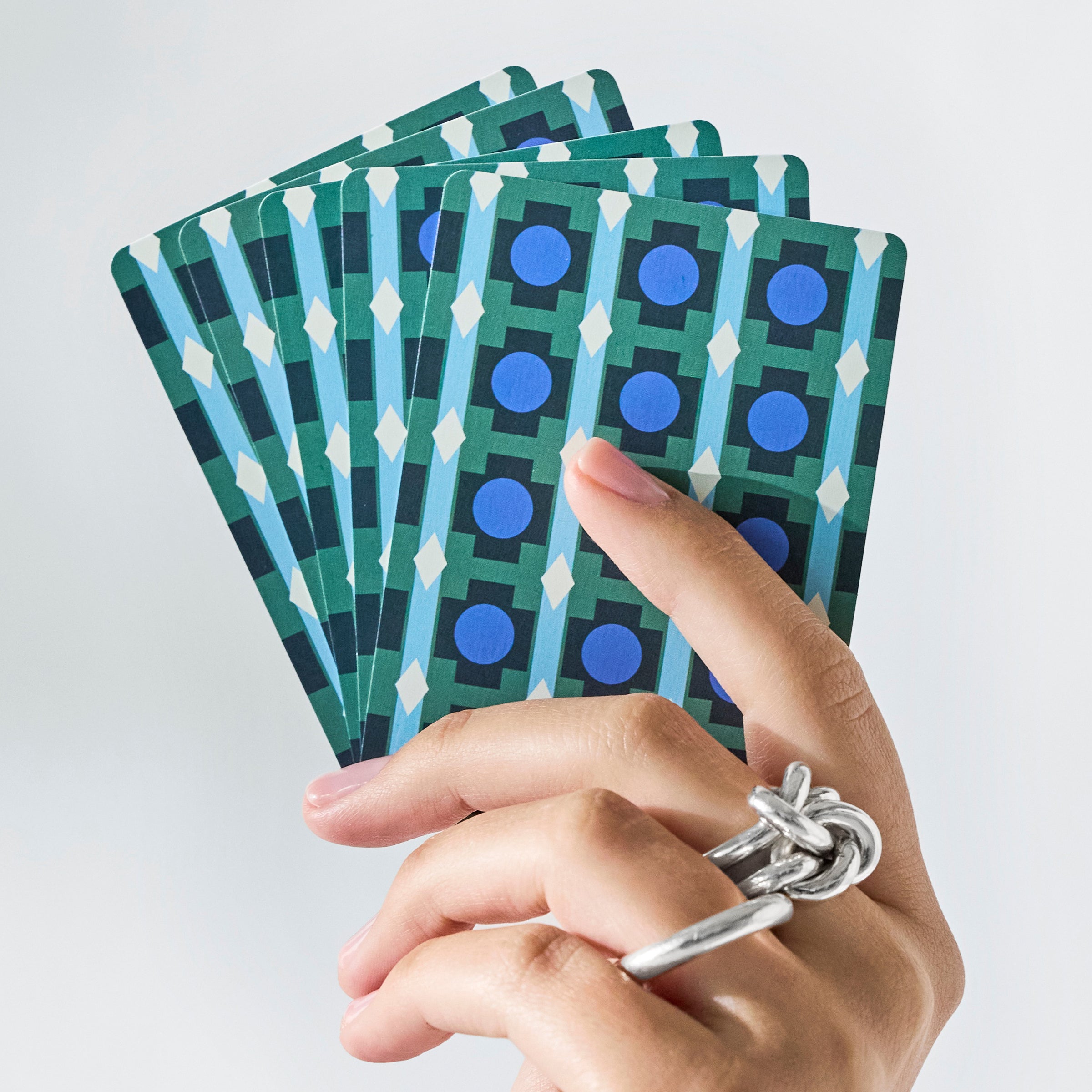 Double Playing Cards. Classic Game - Image 3