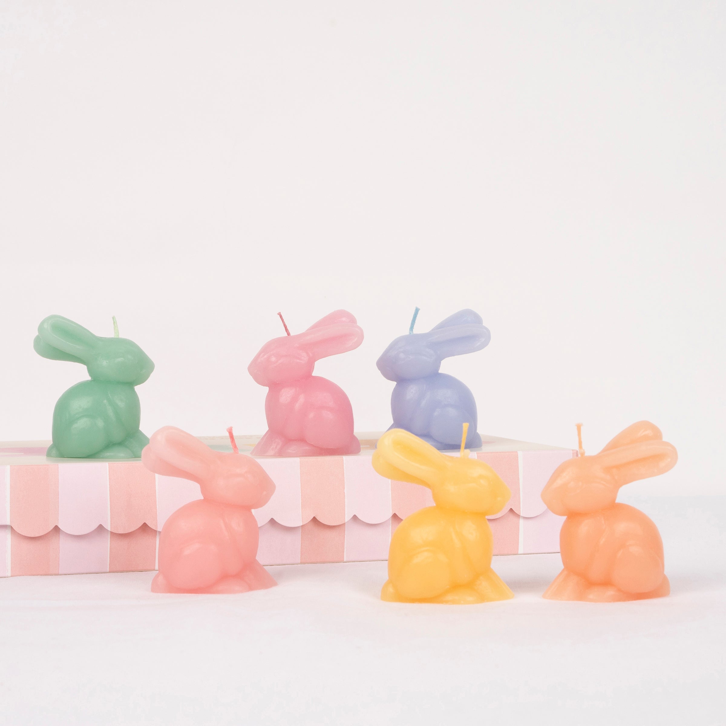 Mini Rainbow Bunny Candles. Set of 6 - Image 2