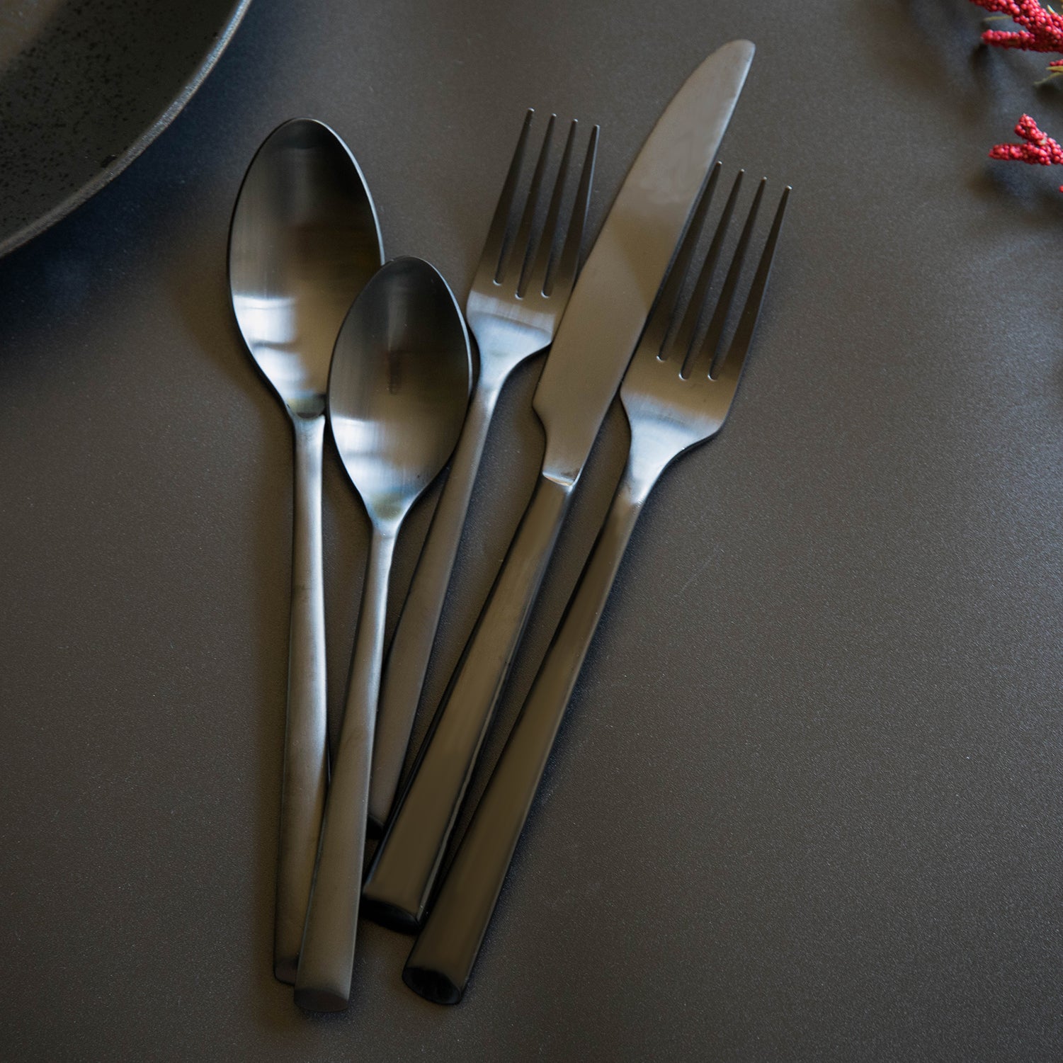 Gilda Black Satin 20-Piece Flatware Set - Image 2